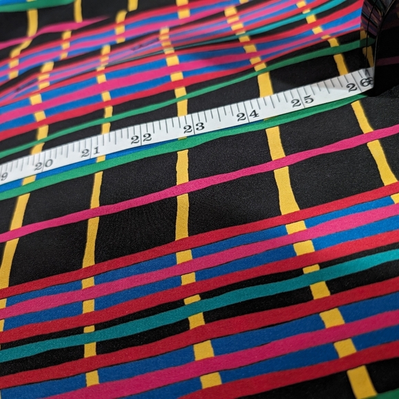 Erena 14 vintage 90s colorful striped silky buttonfront collared shortsleeve top - Picture 7 of 8